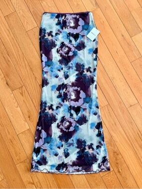 NWT Forever 21 Blue & Purple Floral Maxi Skirt